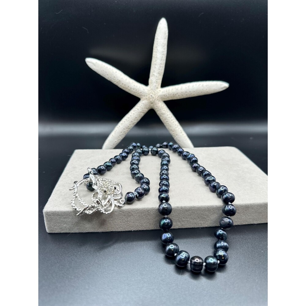 28.5 Inch Hand Knotted Black Freshwater Pearl Necklace Octopus Crystal Pave Clas